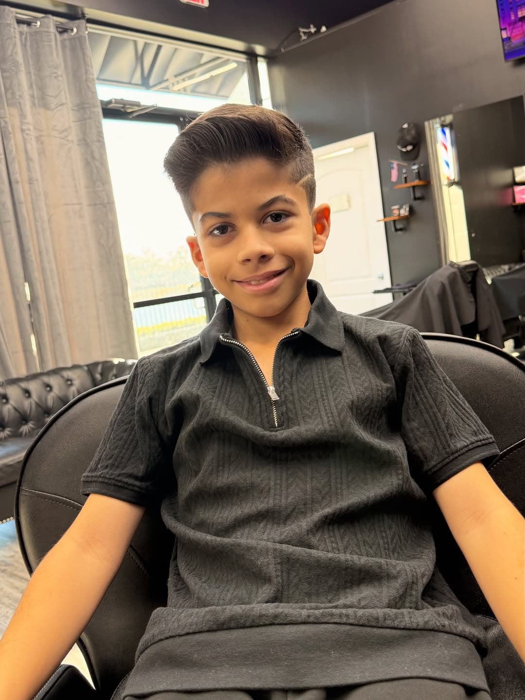 Kid's fade with hard part